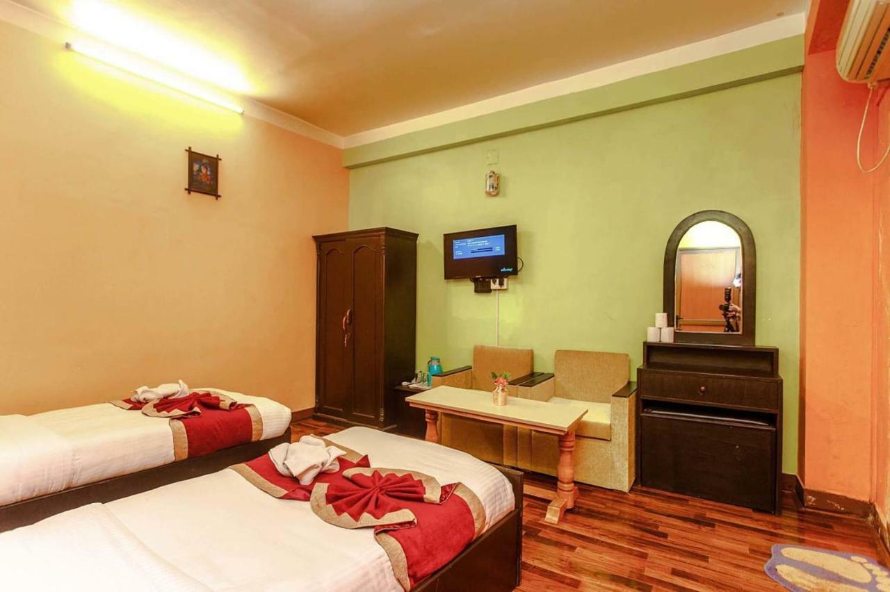 Nepal Ayurveda Home Kathmandu Buitenkant foto